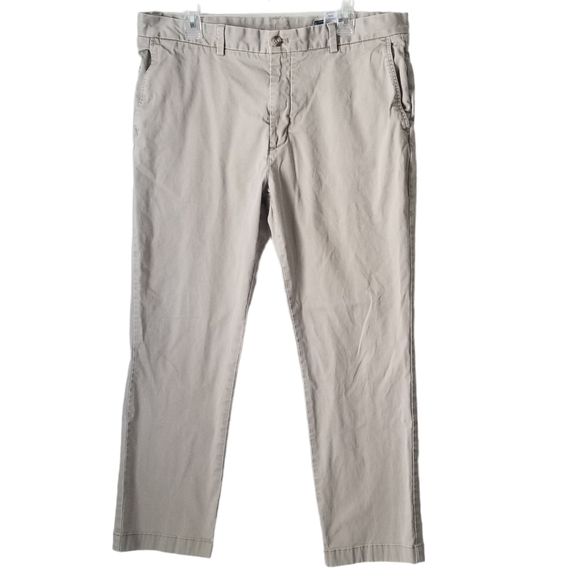 Vineyard Vines Khaki Breaker Pants Size 38 x 30 - Picture 1 of 9